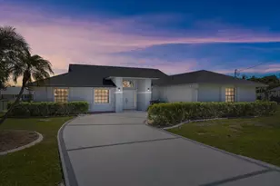 1902 SE Gaskins Cir, Port Saint Lucie, FL 34952 - Photo 1