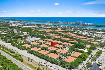 114 Lighthouse Circle #Unit C, Tequesta, FL 33469 - Photo 3