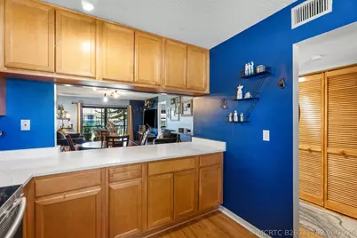 1201 SE Parkview Place #G4, Stuart, FL 34994 - Photo 7