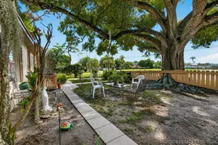 2666 12th Ave, Vero Beach, FL 32960 - Photo 5