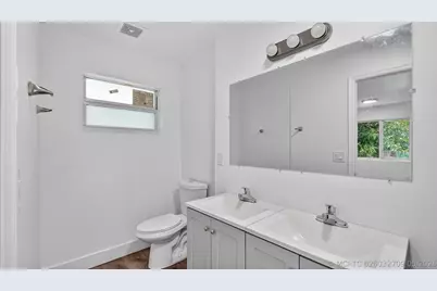 2902 NW 44th Street, Miami, FL 33142 - Photo 21
