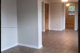1546 NE 32nd St, Oakland Park, FL 33334 - Photo 1