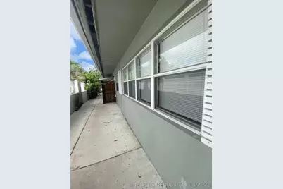 1546 NE 32nd Street #B, Oakland Park, FL 33334 - Photo 29
