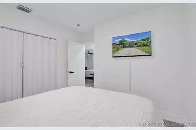 1590 NW 7th Lane, Pompano Beach, FL 33060 - Photo 25