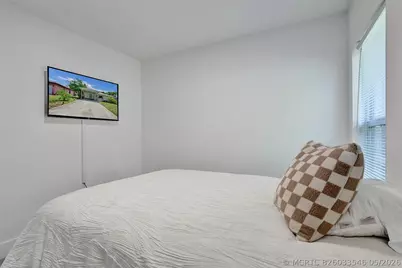 1590 NW 7th Lane, Pompano Beach, FL 33060 - Photo 23
