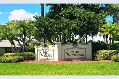 566 Village Lake Drive, Weston, FL 33326 - Photo 29