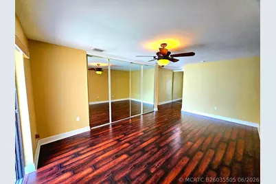 566 Village Lake Drive, Weston, FL 33326 - Photo 15