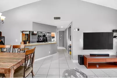 14 Via De Casas Sur #104, Boynton Beach, FL 33426 - Photo 7