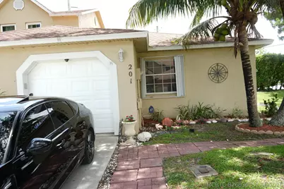 201 Maplewood Drive #201, Greenacres, FL 33415 - Photo 21