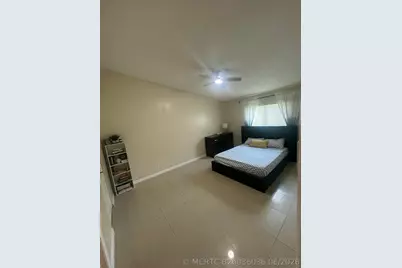 201 Maplewood Drive #201, Greenacres, FL 33415 - Photo 11