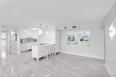 300 Oregon Street #501, Hollywood, FL 33019 - Photo 19