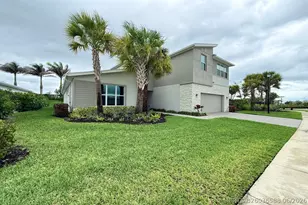 10710 SW Hensley St, Port Saint Lucie, FL 34987 - Photo 3