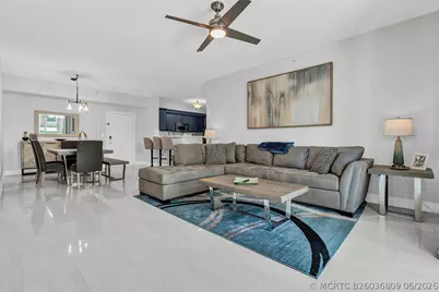 802 W Windward Way #217, Lantana, FL 33462 - Photo 1