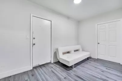 1554 SW 5th Street #3, Miami, FL 33135 - Photo 5