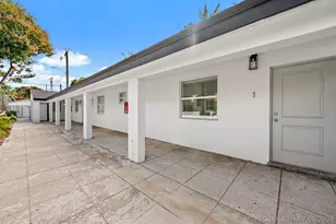 3808 Broadway, West Palm Beach, FL 33407 - Photo 1