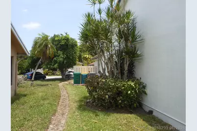 8706 NW 83rd Street, Tamarac, FL 33321 - Photo 23