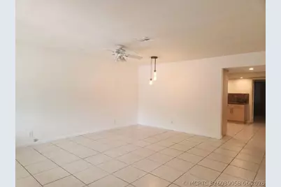 2940 NE 19th Terrace #South Side, Lighthouse Point, FL 33064 - Photo 9