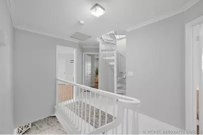 121 Queen Eugenia Court, Hutchinson Island, FL 34949 - Photo 25