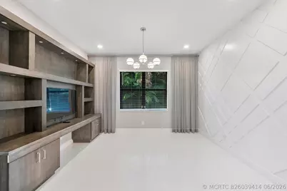 8685 Parkland Bay Drive, Parkland, FL 33076 - Photo 11
