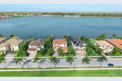 8685 Parkland Bay Drive, Parkland, FL 33076 - Photo 43
