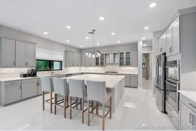 8685 Parkland Bay Drive, Parkland, FL 33076 - Photo 19