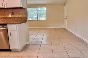 423 Glenwood Dr, West Palm Beach, FL 33415 - Photo 21