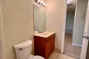 423 Glenwood Dr, West Palm Beach, FL 33415 - Photo 13