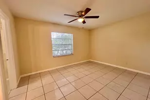 423 Glenwood Dr, West Palm Beach, FL 33415 - Photo 15