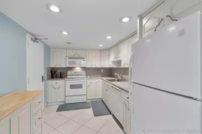 10777 W Sample Road #918, Coral Springs, FL 33065 - Photo 21