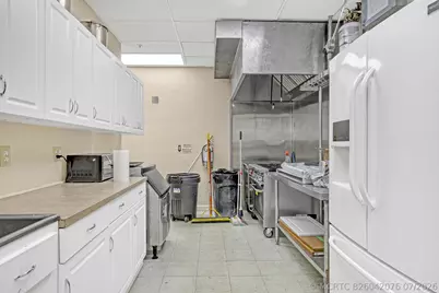 680 Horizon W #110, Boynton Beach, FL 33435 - Photo 33