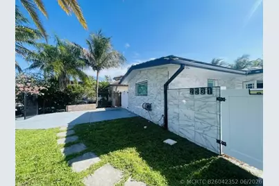 2531 Gulfstream Lane, Fort Lauderdale, FL 33312 - Photo 11