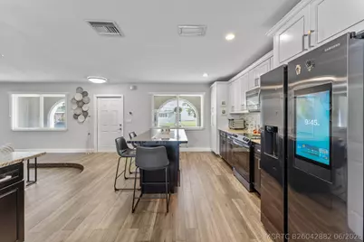 4080 Lake Drive, Coconut Creek, FL 33066 - Photo 7