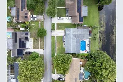 4080 Lake Drive, Coconut Creek, FL 33066 - Photo 27