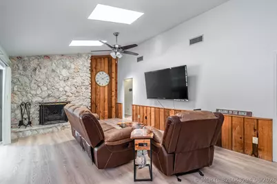 12775 Guilford Circle, Wellington, FL 33414 - Photo 9