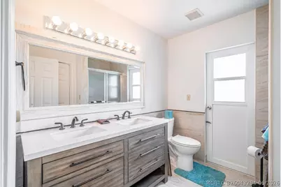 12775 Guilford Circle, Wellington, FL 33414 - Photo 21