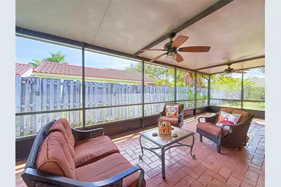 1420 Seagrape Circle, Weston, FL 33326 - Photo 25