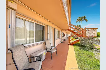 1050 SW 11th Street #L2, Hallandale Beach, FL 33009 - Photo 17