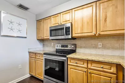 2016 Alta Meadows Lane #708, Delray Beach, FL 33444 - Photo 9