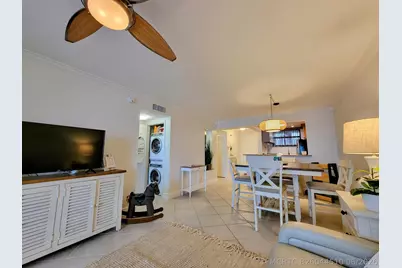 111 Lake Emerald Drive #406, Oakland Park, FL 33309 - Photo 7