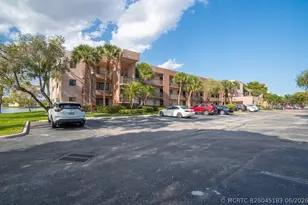 7442 Ashmont Cir, Tamarac, FL 33321 - Photo 1