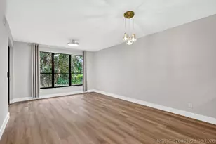 5250 SE Seascape Way, Stuart, FL 34997 - Photo 13