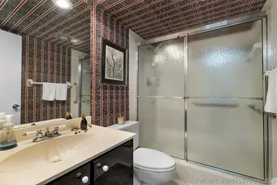3621 Oaks Clubhouse Dr. Drive #104, Pompano Beach, FL 33069 - Photo 19