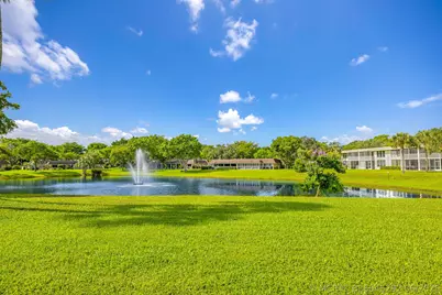 3621 Oaks Clubhouse Dr. Drive #104, Pompano Beach, FL 33069 - Photo 29