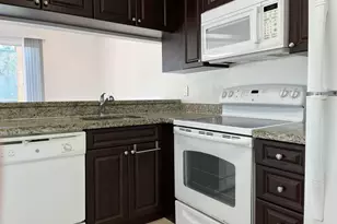 18106 Glenmoor Dr, West Palm Beach, FL 33409 - Photo 5