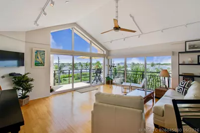 314 Inlet Way #303, Palm Beach Shores, FL 33404 - Photo 3