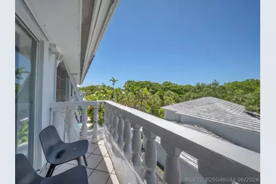 1150 Madruga Avenue #C302, Miami, FL 33146 - Photo 23