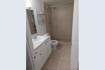 407 Executive Center Drive #203, West Palm Beach, FL 33401 - Photo 9