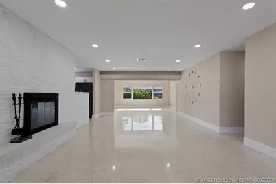 570 SE 2nd Avenue, Pompano Beach, FL 33060 - Photo 7