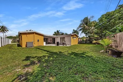 3560 NW 34th Way, Lauderdale Lakes, FL 33309 - Photo 31