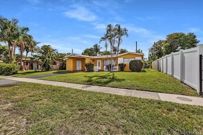 3560 NW 34th Way, Lauderdale Lakes, FL 33309 - Photo 3